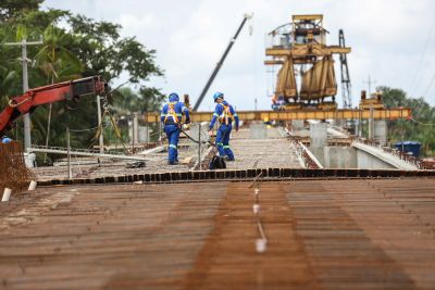 notícia: Obra da ponte sobre o rio Meruú, na região do Tocantins, atinge 80% de conclusão