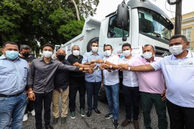 notícia: Governo do Pará entrega 28 caçambas para manutenção de estradas vicinais em municípios 