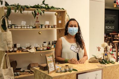 notícia: Empreendedores da bioeconomia recebem apoio da Semas em estandes no Pátio Belém