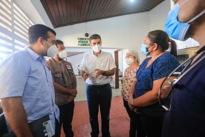 galeria: Estado transfere cinco pacientes de Covid-19 de Monte Alegre para Itaituba