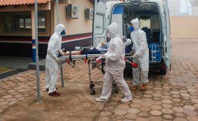 notícia: Governo aumenta para 267 o número de pacientes com Covid-19 transferidos no Oeste