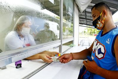 galeria: Policlínica Itinerante do Hangar realiza 300 atendimentos diários de casos leves de Covid-19