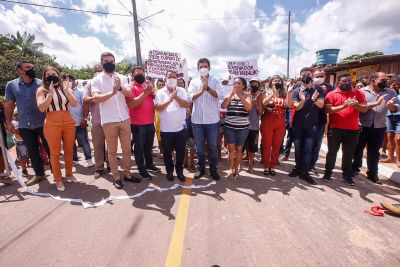 notícia: Governo do Pará entrega asfalto e anuncia novas obras em Santa Bárbara 