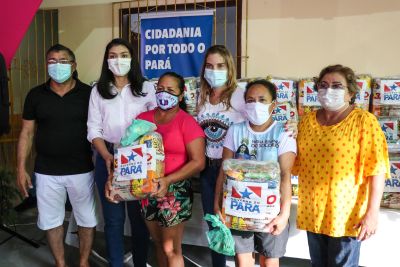 notícia: Estado contempla 100 famílias de Salinópolis com cestas de alimentos