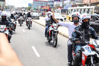 notícia: Polícia Militar ganha reforço de 700 motos, 6.180 coletes e 227 rádios comunicadores