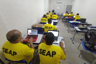 notícia: Seap garante material pedagógico para reforço escolar dos internos que farão o Enem