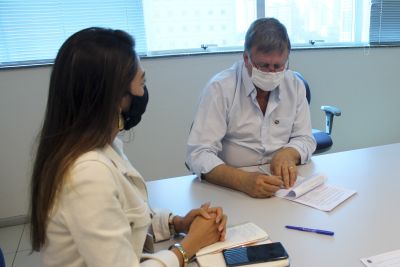 notícia: Estado e Caixa Econômica garantem recursos para levar água de qualidade a escolas rurais