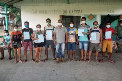 notícia: Comunidades de Almeirim recebem assistência da Emater para acesso a políticas públicas