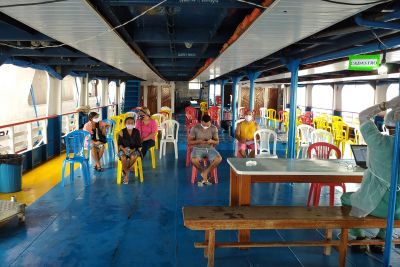 notícia: Atracado no oeste paraense há uma semana, barco hospital ajuda no combate à pandemia