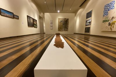 notícia: Casa das Onze Janelas recebe exposição do Centro-Oeste