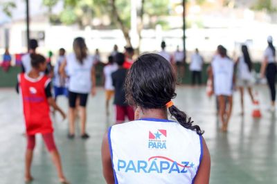 notícia: Fundação ParáPaz comemora 100 mil atendimentos do 'Ação Cidadania'
