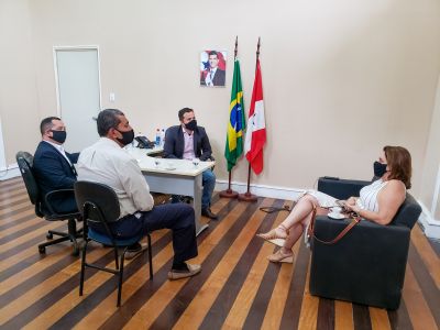 notícia: Sejudh e Prefeitura de Ponta de Pedras discutem implantação do Procon municipal