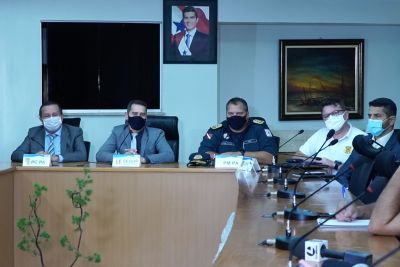 notícia: Segup apresenta resultado da apreensão de cerca de uma tonelada de drogas em Bujaru