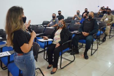 notícia: Iesp utiliza plataforma na internet para a retomada das aulas de forma híbrida