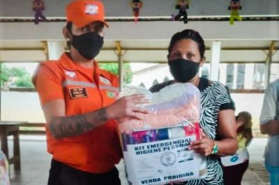 notícia: Mais de 800 famílias atingidas pelas chuvas em Ipixuna recebem kits de higiene e dormitórios 