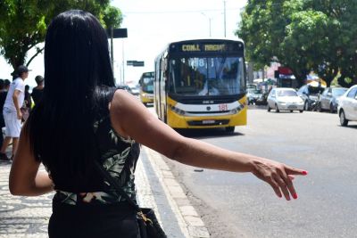 notícia: Número de roubos a coletivos cai 43%, neste fevereiro, o que gera tranquilidade a rodoviários 
