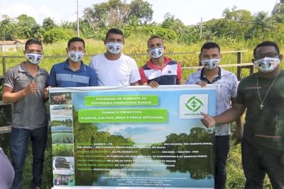 notícia: Com apoio da Emater produtores de Gurupá têm acesso a fomento para atividades rurais