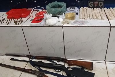 notícia: PM apreende em Redenção explosivos, armas, munição e drogas