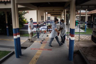 notícia: Sobe para 329 o número de pacientes transferidos pelo Governo na região oeste