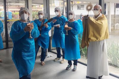 notícia: Policlínica Metropolitana promove ação de acolhimento para colaboradores e pacientes