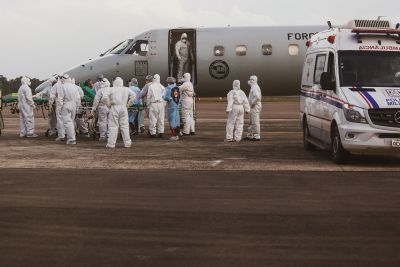 notícia: Covid-19: Estado já realizou a transferência de 399 pacientes na região oeste