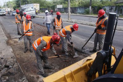 notícia: Equipes da Setran asseguram manutenção e conservação da rodovia Mário Covas, na RMB