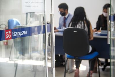 notícia: Nascidos em setembro recebem até esta segunda (10) Renda Pará R$ 500