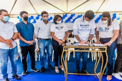 notícia: Governo firma convênio para construção de 19 pontes e reafirma compromisso com hospital