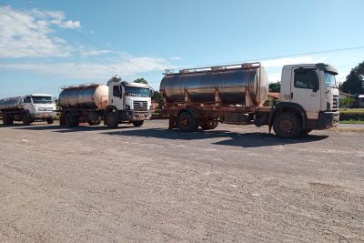 notícia: Secretaria da Fazenda apreende 20 mil litros de leite no sudeste do Estado  