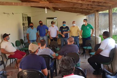 notícia: Emater orienta agricultores sobre crédito rural e regularização em dois municípios do Nordeste