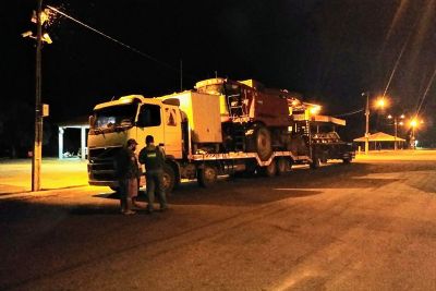 notícia: Fiscalização da Adepará flagra transporte ilegal de colheitadeira no Pará