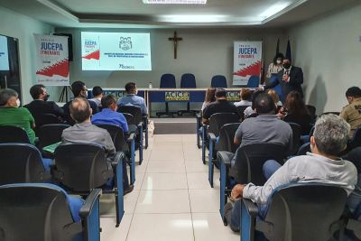 notícia: Jucepa Itinerante discute em Castanhal integração ao Redesim