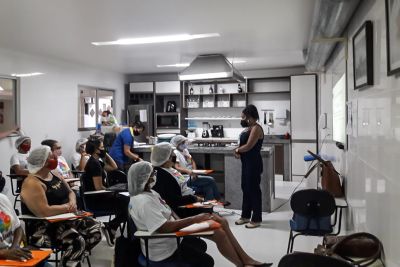 notícia: Sejudh apresenta à Fiepa projeto que busca assegurar a autonomia financeira das mulheres