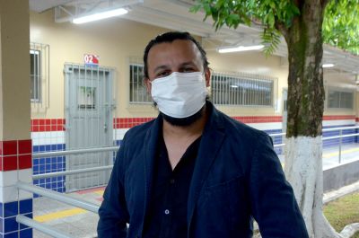 Professor Alexandre Buchara