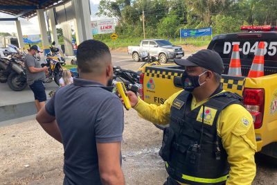 notícia: Dirigir alcoolizado é a infração de maior recorrência na Operação Verão 2021 