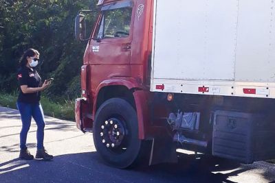 notícia: Adepará fiscaliza mais de 300 veículos em rodovias do Baixo Tocantins 