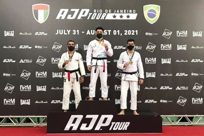 notícia: No Rio de Janeiro, atleta de jiu-jitsu do Bolsa Talento conquista medalhas de ouro e bronze