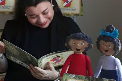 notícia: Professora da rede estadual de ensino participa da 63ª Edição do Prêmio Jabuti