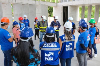 notícia: Moradores de Marituba acompanham etapa final das obras da Usina da Paz