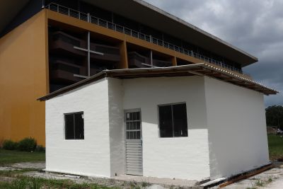 notícia: PCT Guamá e parceiros constroem e inauguram casa com material reciclado