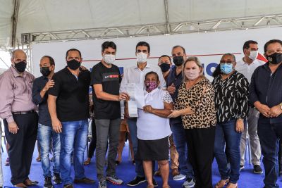 notícia: Governo do Estado entrega contas pagas pelo programa "Água Pará"