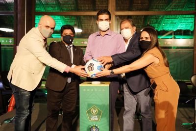 notícia: No lançamento da Copa Verde, governador destaca investimento público no futebol do Pará