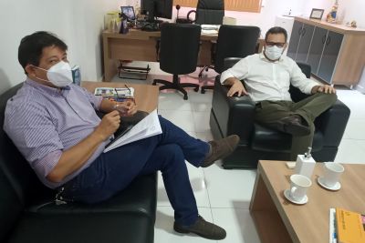 notícia: Representante de consórcio de municípios conhece vantagens do sistema e-Diário