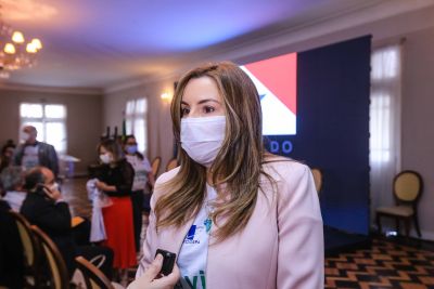 notícia: Investimentos em condições de trabalho e qualificação valorizam o funcionalismo público
