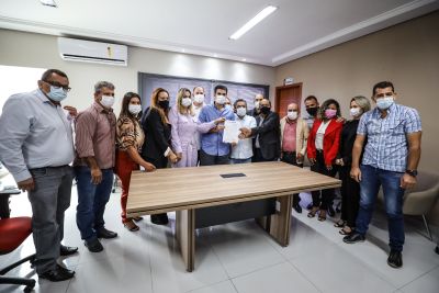 notícia: Governo assina convênio para construção de hospital em Tucumã, no sul do Pará