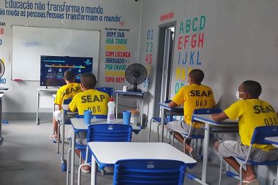 notícia: Internos do Centro de Recuperação de Mocajuba participam de 'aulão' voltado ao Enem Prisional