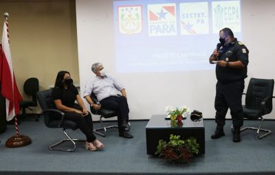 O comandante-geral da PM, coronel Dílson Júnior (d)