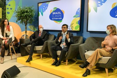 notícia: Bioeconomia e inovações tecnológicas são debatidas no Espaço Brasil na COP26
