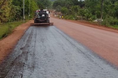 notícia: PA-140 começa a receber asfalto novo no trecho de Bujaru a Santa Izabel do Pará