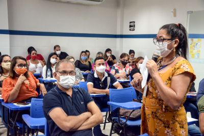 notícia: Seduc promove encontro intersetorial para discutir programas sociais no âmbito escolar